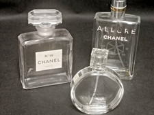 CHANEL 3er Set leere Flaschen Nr. 19 Factice Allure 100ml Glück 50ml