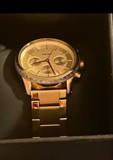 Original DKNY Armbanduhr für Damen goldfarben mit Glitzersteinen im Rand wie Neu