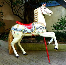 Antiques Karussellpferd um