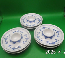 Porzellan  Eierbecher in