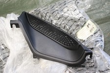 Lüfter Gitter Front links