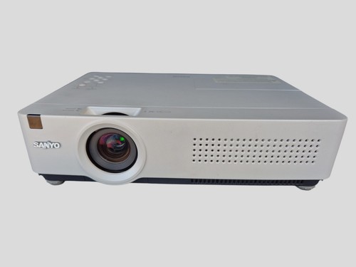 Beamer sanyo - beamer,