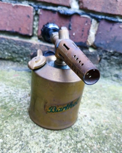 Antiker bunsenbrenner benzin - bunsenbrenner,