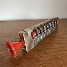 Alte Spielzeug Tröte