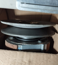 289660 PULLEY AND CLUTCH GROUP