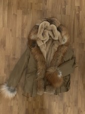 Moderne Parker Jacke mit