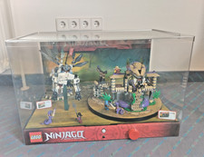 LEGO Store Display 70749 70748 Enter the Serpent Ninjago Figuren Schaukasten