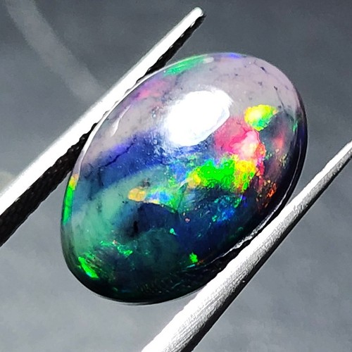 Natürlicher schwarzer opal - schwarzer,