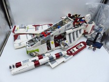 LEGO Star Wars Ultimate Collector Series 75309 Republic Gunship (6654)