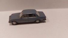  WIKING 1/87 - Mercedes 240D -