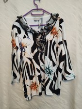 Pullover von Ovanti in 48 neu und ungetragen, romantisch verspielt durch Rüsche.