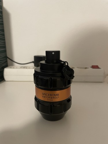 Viktor rolf spicebomb - &,