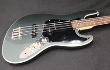 [Fender] Aerodyne Jazz Bass