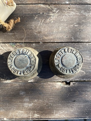 Antike oldtimer radmuttern - oldtimer,