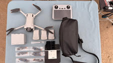 DJI Mini 3 Pro mit DJI Smart Control – dji mini 3 pro fly more combo