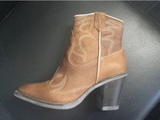 NEU Bullboxer Texas Cowboy
