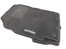 (S136) X0079085 CHEVROLET SPARK M300 Fussmattenset vorne+hinten 4-teilig Finerib