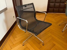 Charles & Ray Eames Vitra Aluminium Chairs EA 108 Konferenzstuhl Stuhl Bürostuhl