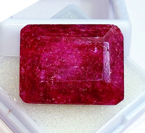 Natürlicher roter beryll - roter,