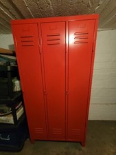 Metallschrank Spint 3 Türen, rot, 
