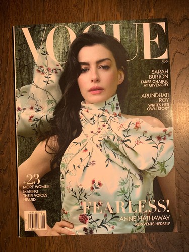 Magazin vogue august 2025 - vogue,