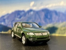 VW Touareg 1:32 Modellauto von Welly – Metallmodell mit Türen zum Öffnen