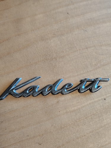 Opel kadett emblem - opel,