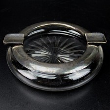 Alter Glas Aschenbecher mit