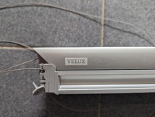 VELUX Verdunkelungs-Rollo manuell DG 107 1100S Dunkelblau, Schiene alu
