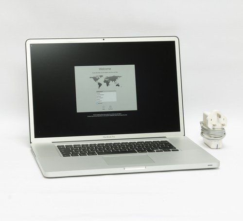 Zoll apple macbook pro - 17,