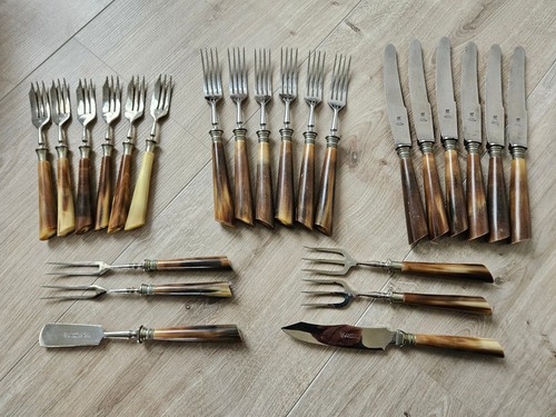 Antikes besteckset 24 teilig - besteckset,