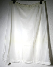 ❤️WEISSER UNTERROCK