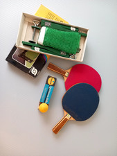 Tischtennis Set mit Netz, 2 Schläger, 3 Bälle, in fast neuwertigen Zustand