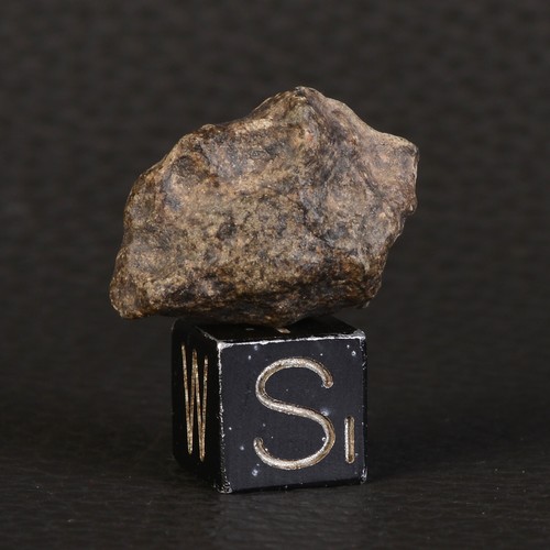 Météorite amgala 001 von - 001,