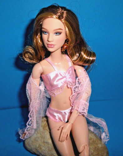 Barbie made to - made,