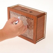 Sparschwein aus Holz, Spardose