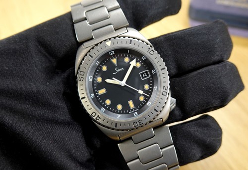 Sinn 8820 titan diver - sinn,
