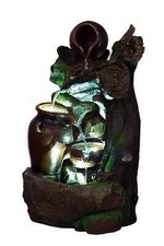 Springbrunnen Holz Krüge mit