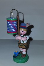 Hubrig Junge mit Lampion