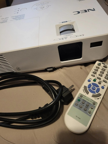 Beamer projektor nec v302h - beamer,