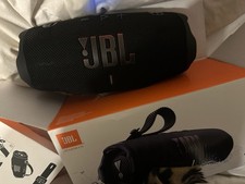 JBL Charge 6