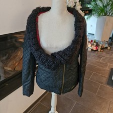 DESIGUAL Jacke Winterjacke MEGAKRAGEN  schwarz/rot Gr.  40/42 (42 steht drin)