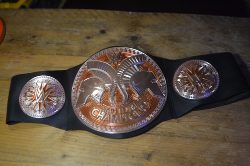 Wwe tag team - team, champion