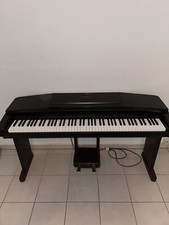 e piano yamaha clavinova