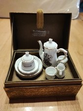 Hummel Reutter Porzellan Miniatur Fahrt In Die Winter Tur