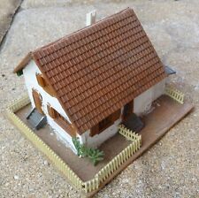 Für H0 Modelleisenbahn / Slotcar Anlage  -- Wohnhaus, Gemischtbauweise (P/L87)