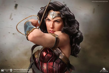 QUEEN STUDIOS Wonder Woman 1/4 STATUE Bonus Early Bird Version