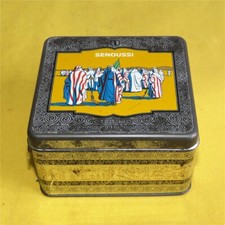 Alte leere Blechdose