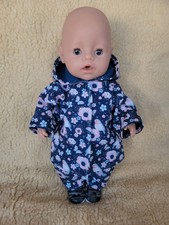 Handgemachte Puppenkleidung