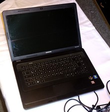 Notebook Computer Compaq Presario CQ57